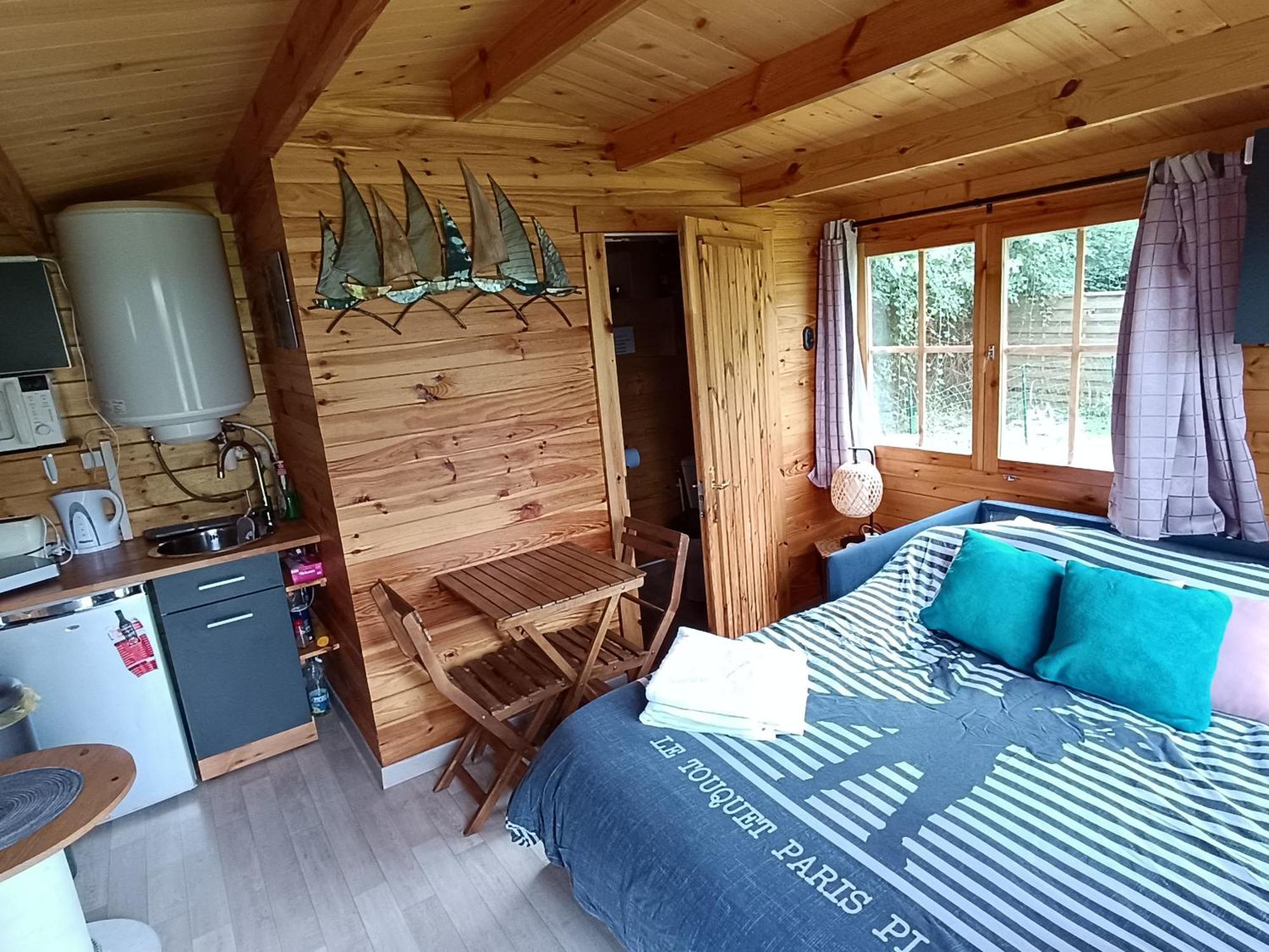 Gite Les Chalets Du Fliers Verton Meubles De Tourisme Classes 2 Etoiles Berck Bilik gambar