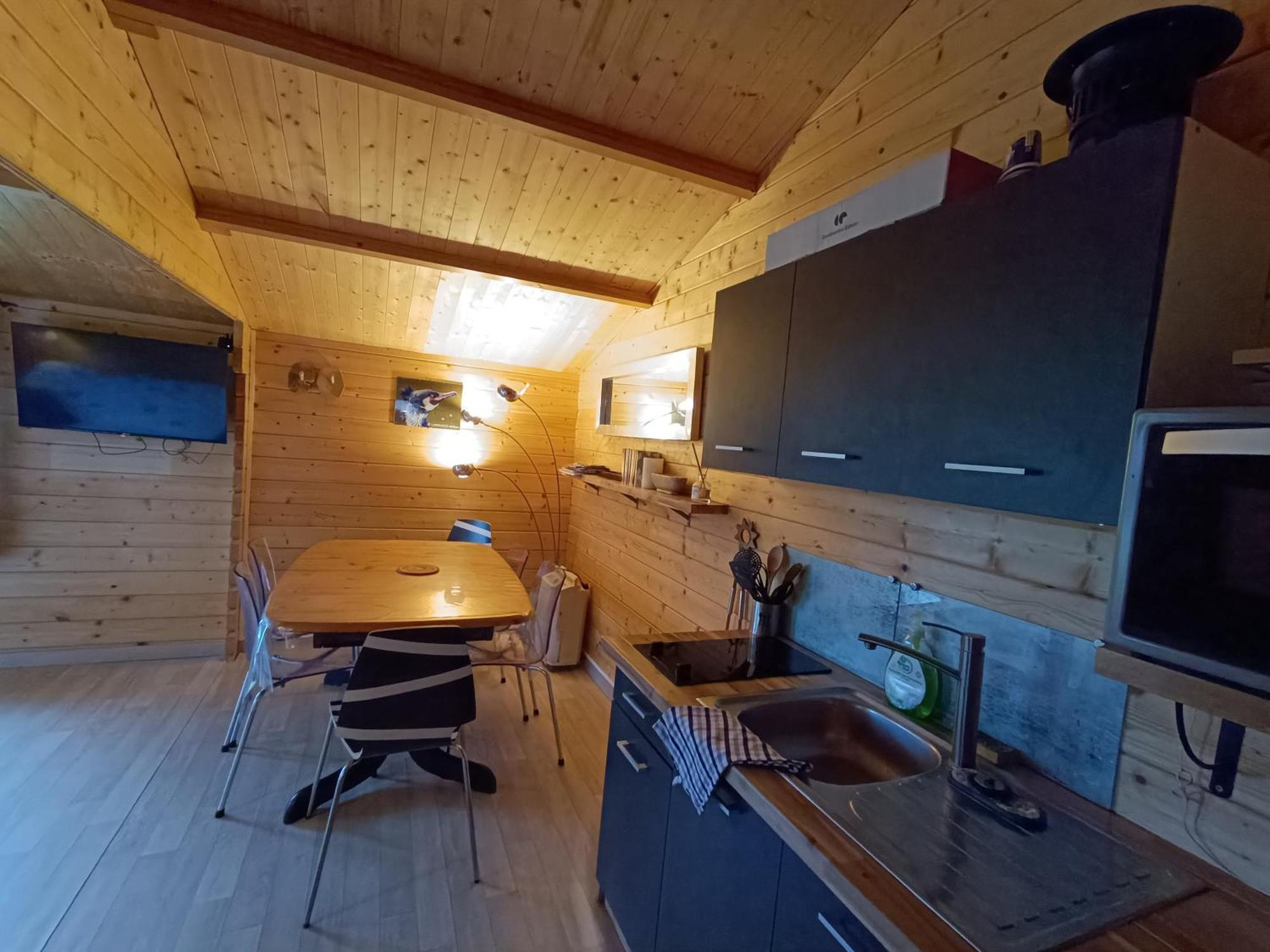Gite Les Chalets Du Fliers Verton Meubles De Tourisme Classes 2 Etoiles Berck Bilik gambar